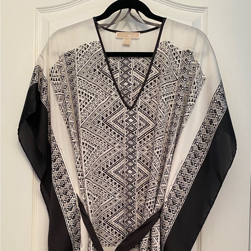 Michael Kors Silk Caftan belted blouse. Size Lg/Xl